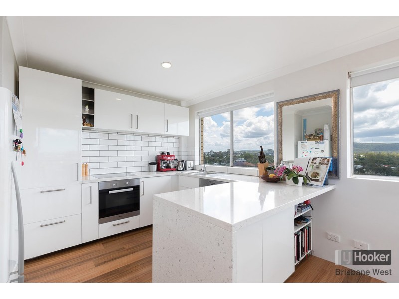28/15 Bellevue Terrace, St Lucia QLD 4067