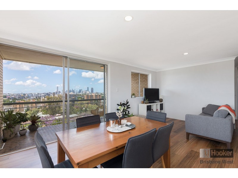 28/15 Bellevue Terrace, St Lucia QLD 4067
