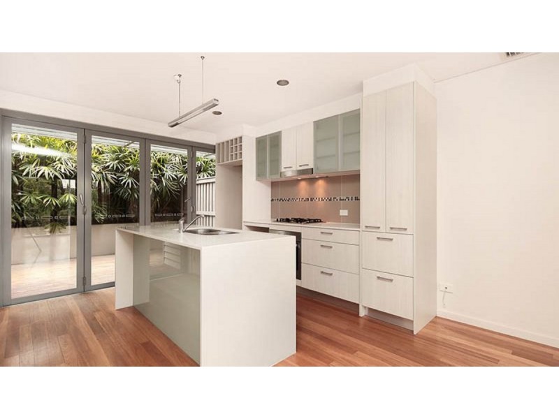 59 Douglas Street, St Lucia QLD 4067