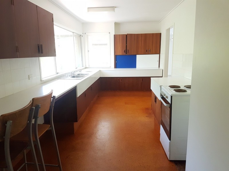 45 Clarina Street, Chapel Hill QLD 4069