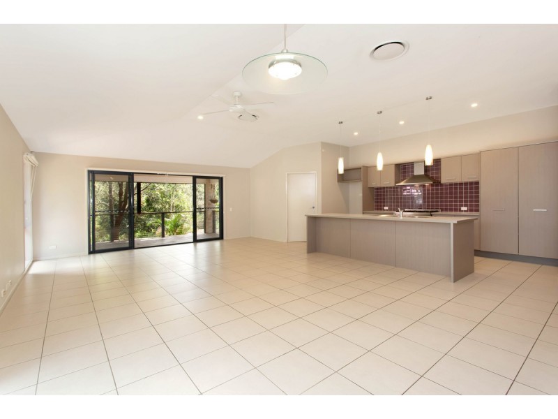 23 Courtney Place, Moggill QLD 4070