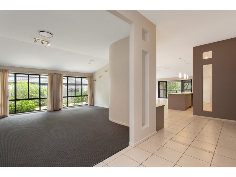 23 Courtney Place, Moggill QLD 4070