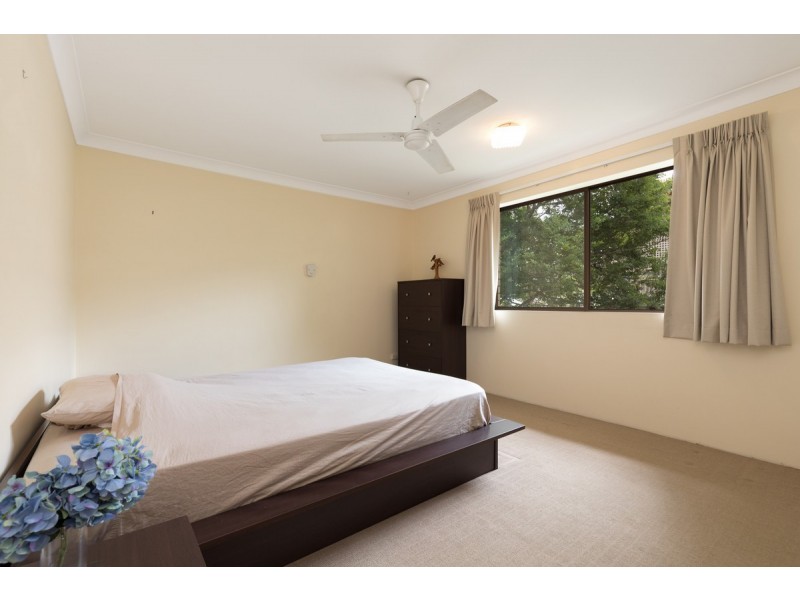 4/24 Mcilwraith Street, Auchenflower QLD 4066