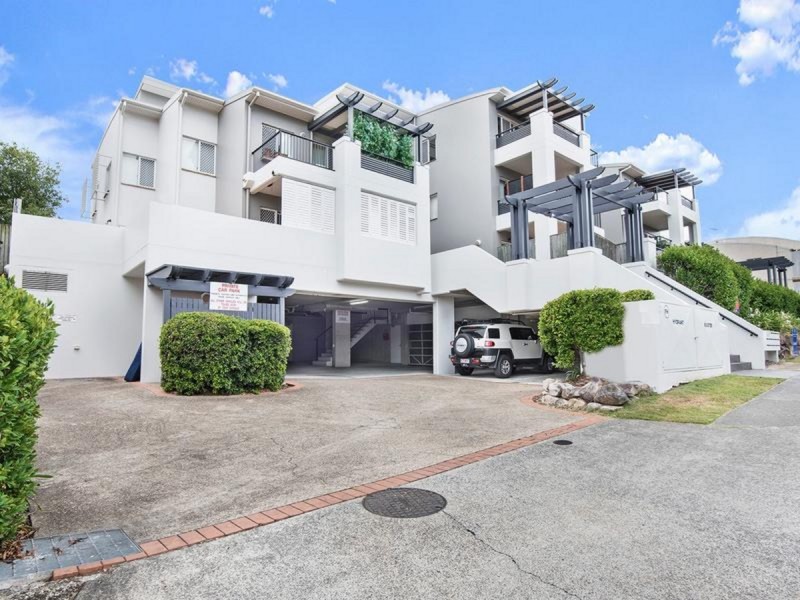 2/32 Lissner Street, Toowong QLD 4066