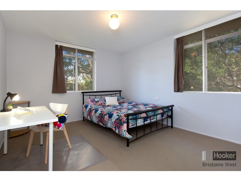 6/225 Carmody Road, St Lucia QLD 4067