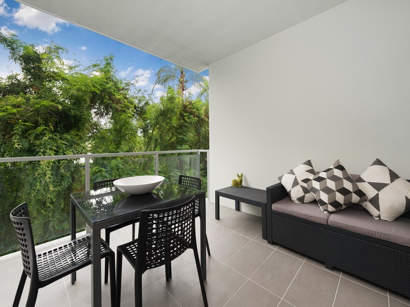 10/6 Carmody Road, St Lucia QLD 4067