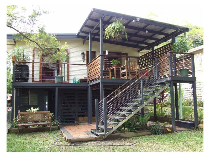61 Gilruth Road, Kenmore QLD 4069