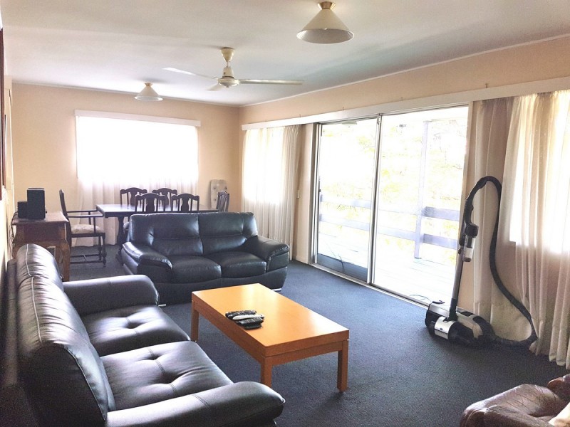 105 Beatrice Street, Taringa QLD 4068