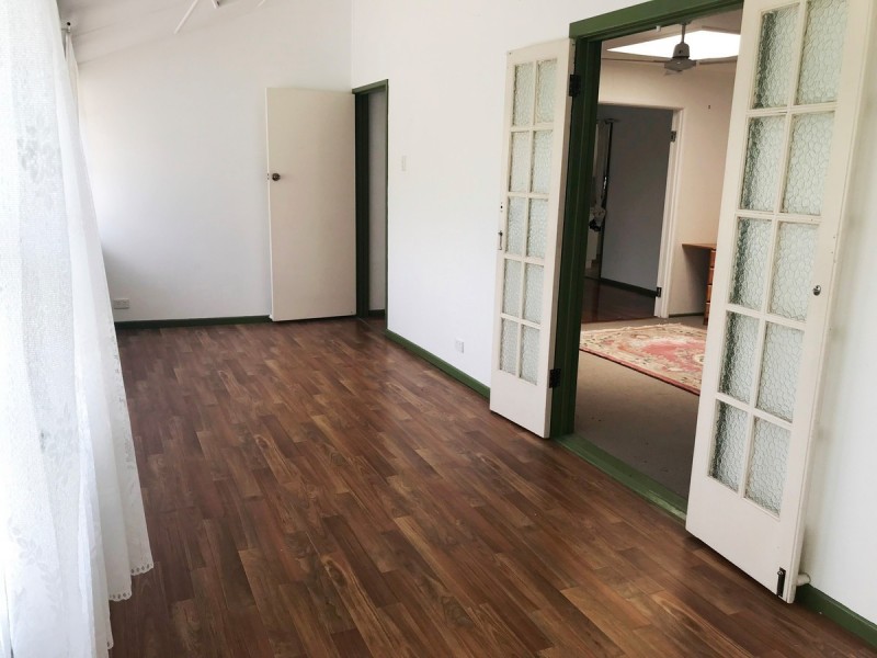 11 Burton Street, Indooroopilly QLD 4068