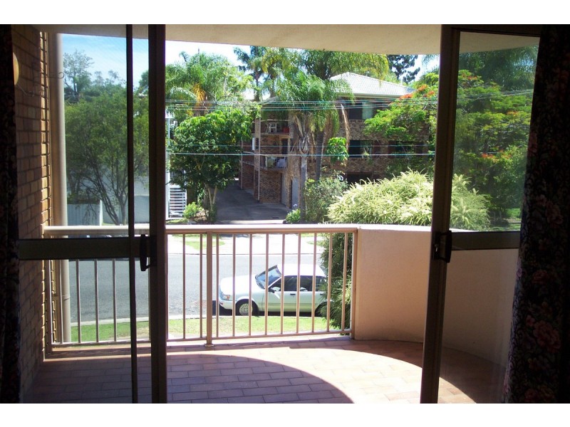 1/18 Cecil Street, Indooroopilly QLD 4068