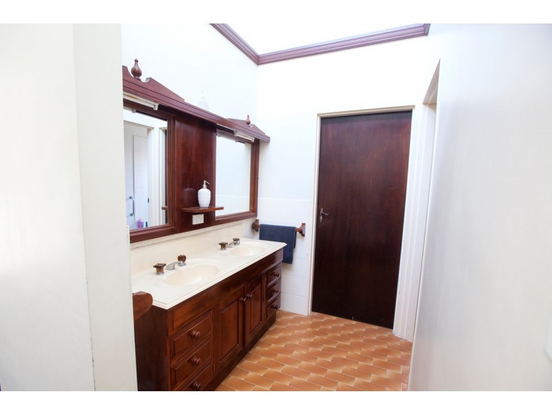 11 Jimburn Street, Jindalee QLD 4074