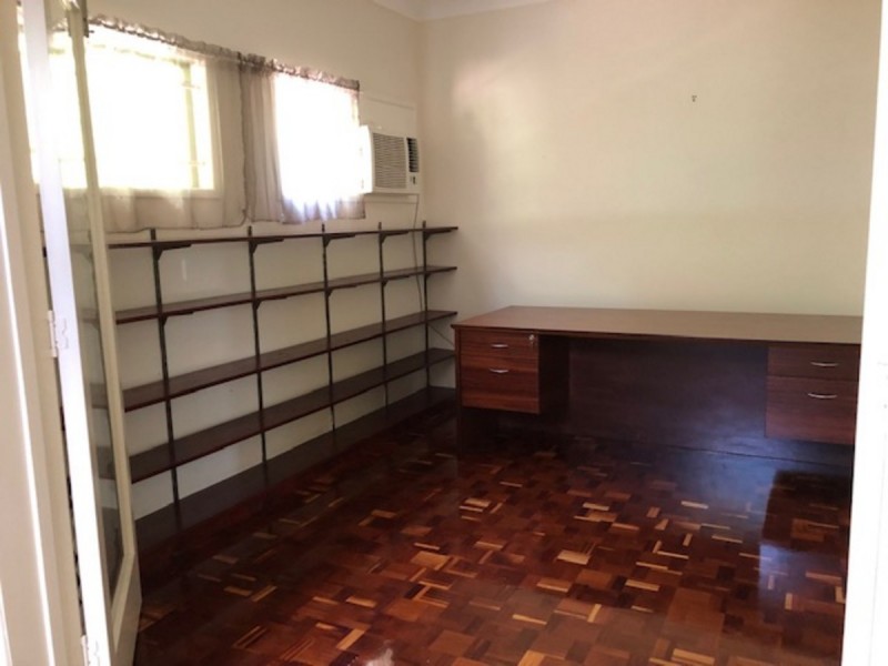 11 Depper Street, St Lucia QLD 4067