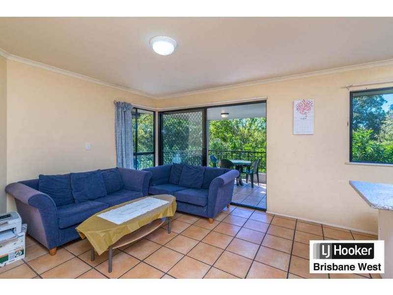 7/260 Sir Fred Schonell Drive, St Lucia QLD 4067