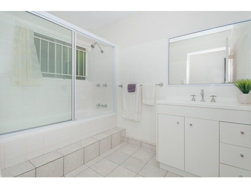 4/111 Annie Street, Auchenflower QLD 4066