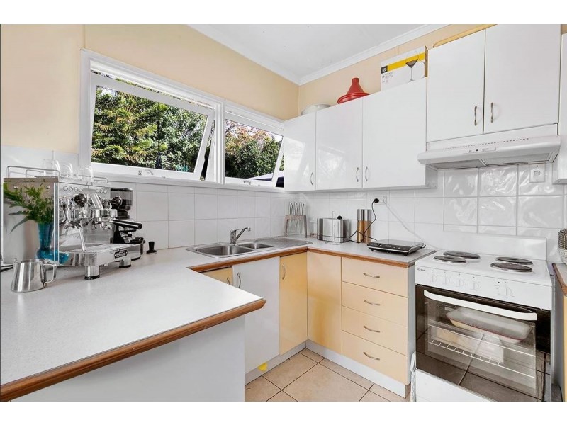 29 Lawson Street, Oxley QLD 4075