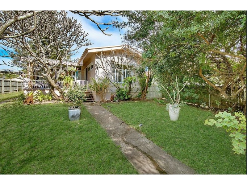 29 Lawson Street, Oxley QLD 4075