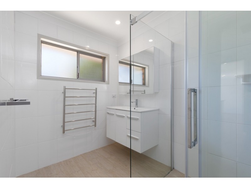 25 Anchusa Street, Bellbowrie QLD 4070