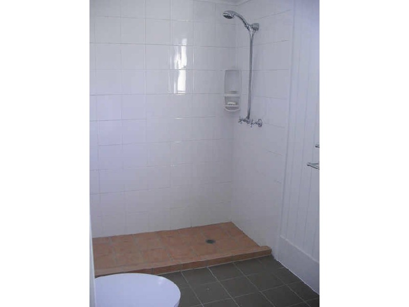 15 Markwell Street, Auchenflower QLD 4066