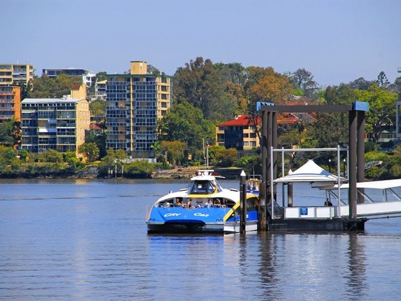 202/21 Patrick Lane, Toowong QLD 4066