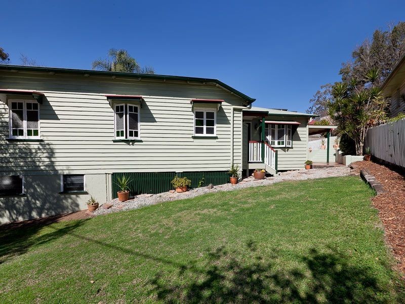 6 Union Street, Taringa QLD 4068