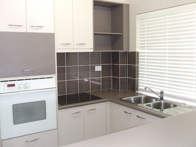 20/22 Warren Street, St Lucia QLD 4067