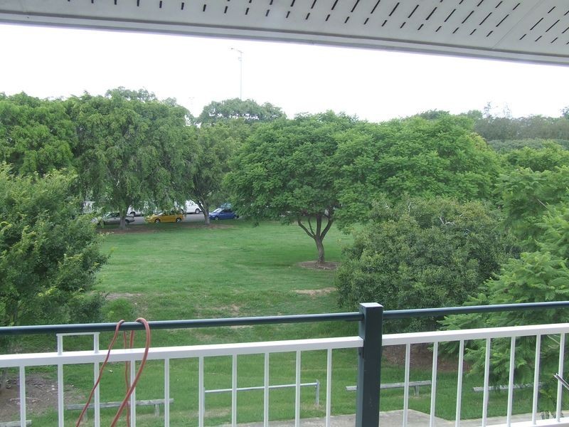 20/22 Warren Street, St Lucia QLD 4067