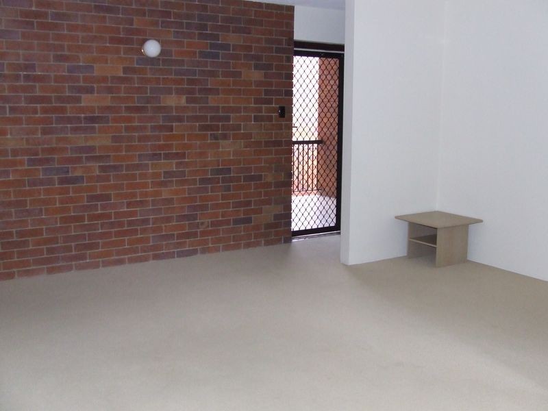 2/49 Bishop Street, St Lucia QLD 4067