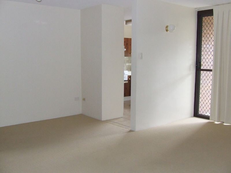 2/49 Bishop Street, St Lucia QLD 4067