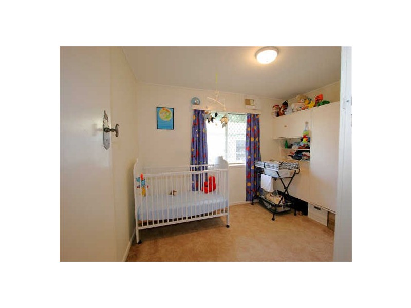 4 Durness Street, Kenmore QLD 4069