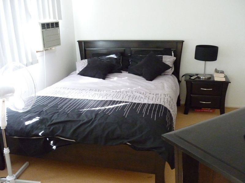 4/33 Barber Road, Ferny Hills QLD 4055