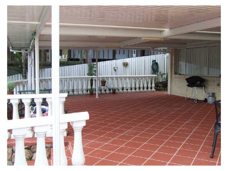 4/33 Barber Road, Ferny Hills QLD 4055