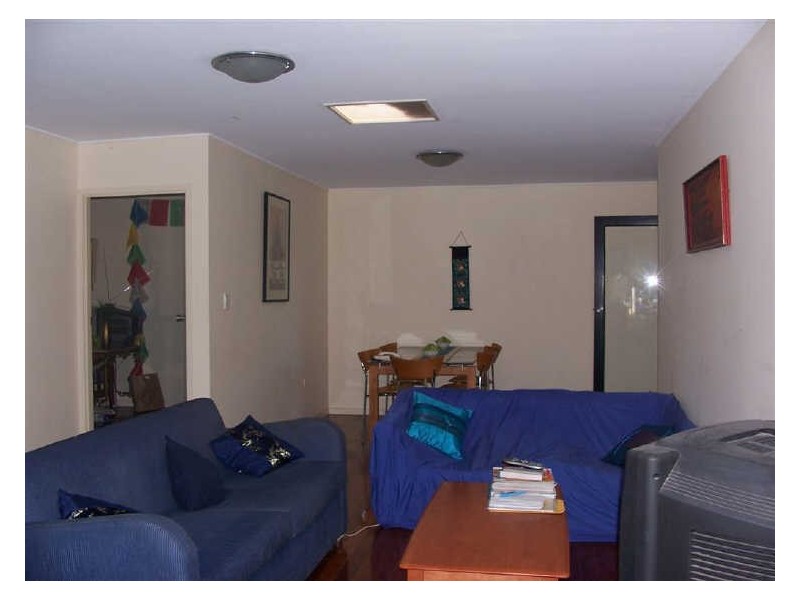 2/90 Douglas Street, St Lucia QLD 4067
