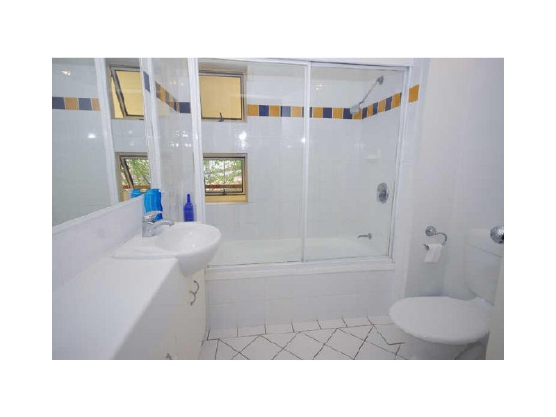 4/33-37 Union Street, Taringa QLD 4068