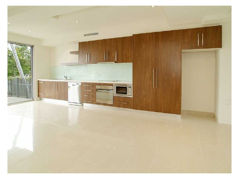 1/14 Quinn Street, Toowong QLD 4066