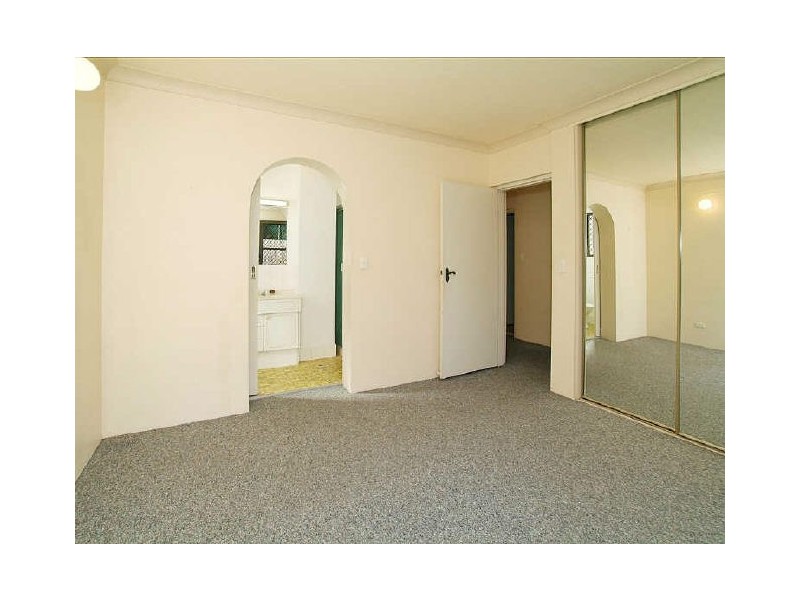 2/12 Bryce Street, St Lucia QLD 4067