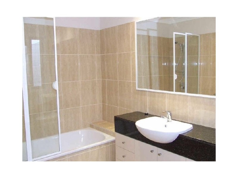 133 Bates Lane, Toowong QLD 4066