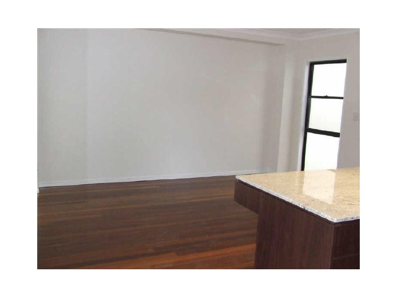 133 Bates Lane, Toowong QLD 4066