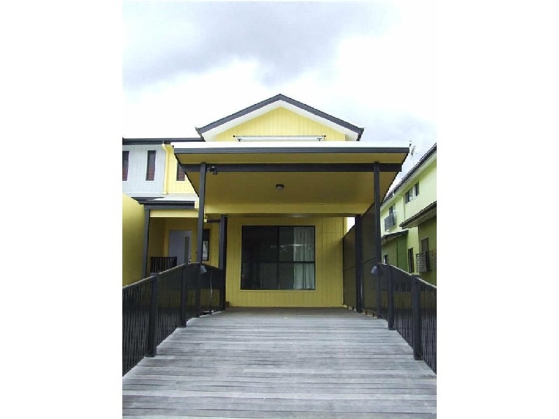 135 Bates Lane, Toowong QLD 4066