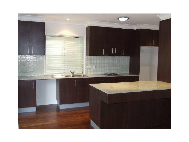 135 Bates Lane, Toowong QLD 4066