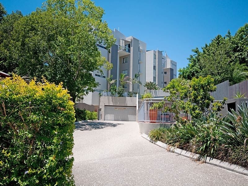 11/36 Holland Street, Toowong QLD 4066