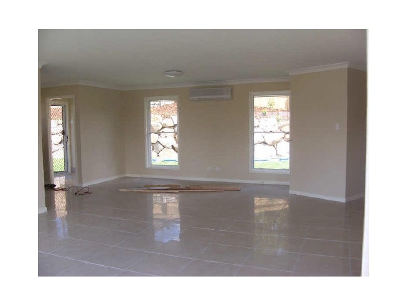 18 Cannow Street, Ferny Grove QLD 4055