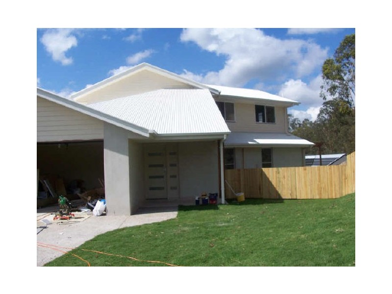 18 Cannow Street, Ferny Grove QLD 4055