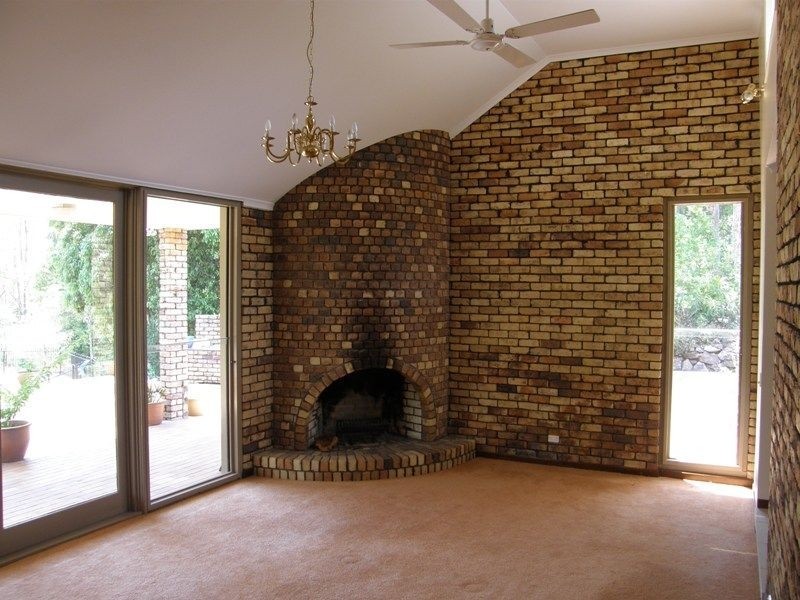 90 Herron Road, Pullenvale QLD 4069