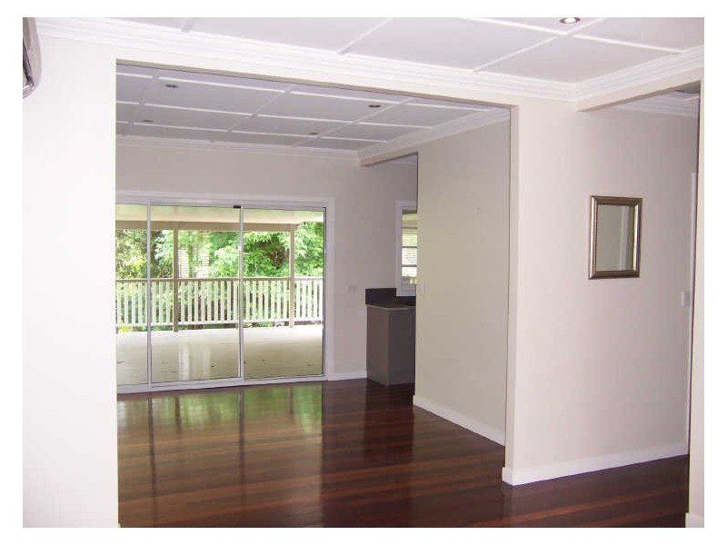 91 Main Avenue, Bardon QLD 4065