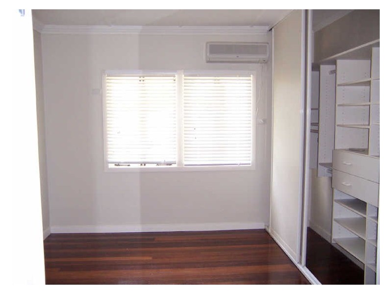 91 Main Avenue, Bardon QLD 4065