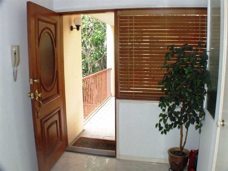 4/99 Macquarie Street, St Lucia QLD 4067