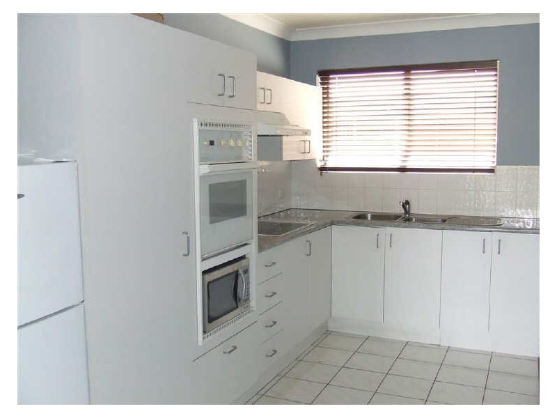 2/1 Sundridge Street, Taringa QLD 4068
