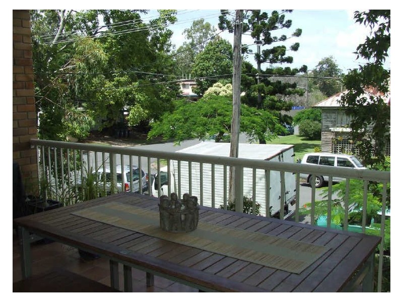 2/1 Sundridge Street, Taringa QLD 4068