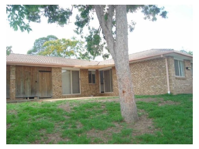 9 Tomkins Road, Riverhills QLD 4074