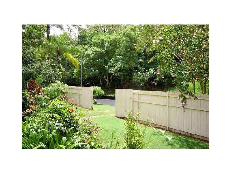 Indooroopilly QLD 4068